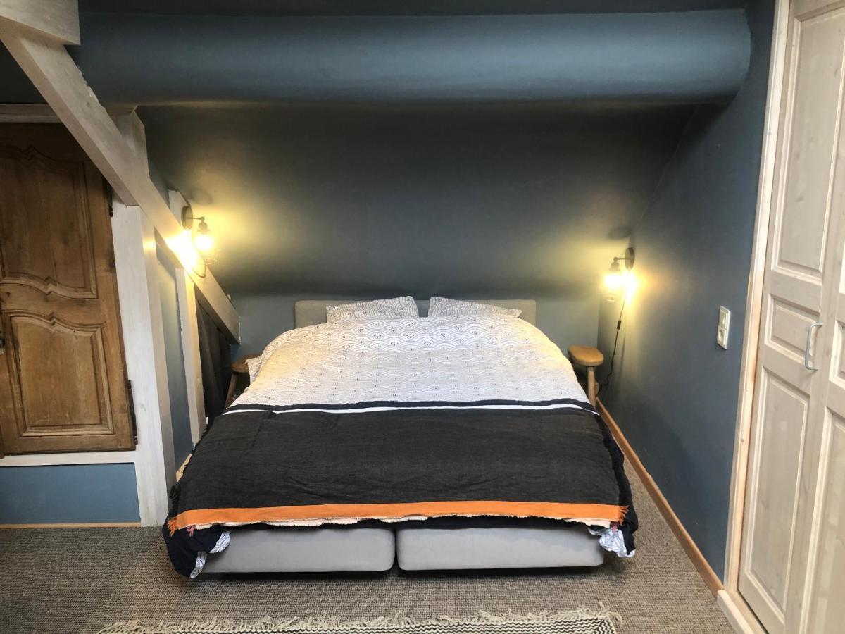 Les Tourterelles Bed & Breakfast Дюрби Екстериор снимка